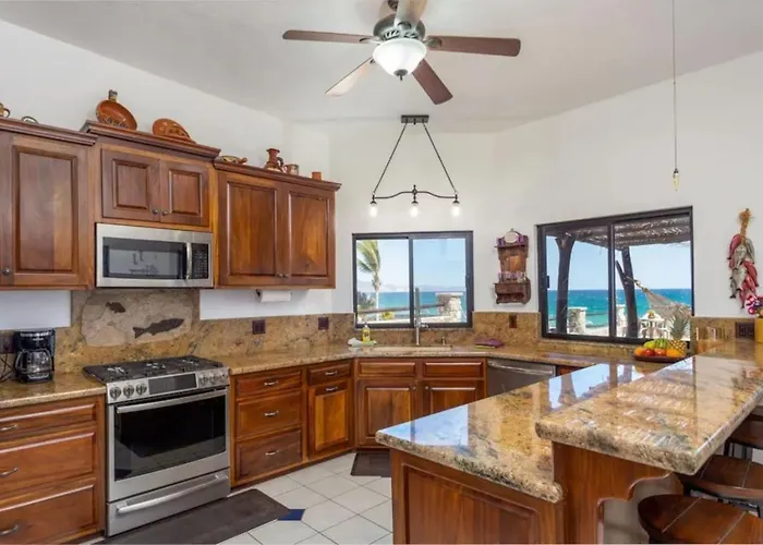 Beautiful House Right On The Sea Of Cortez *